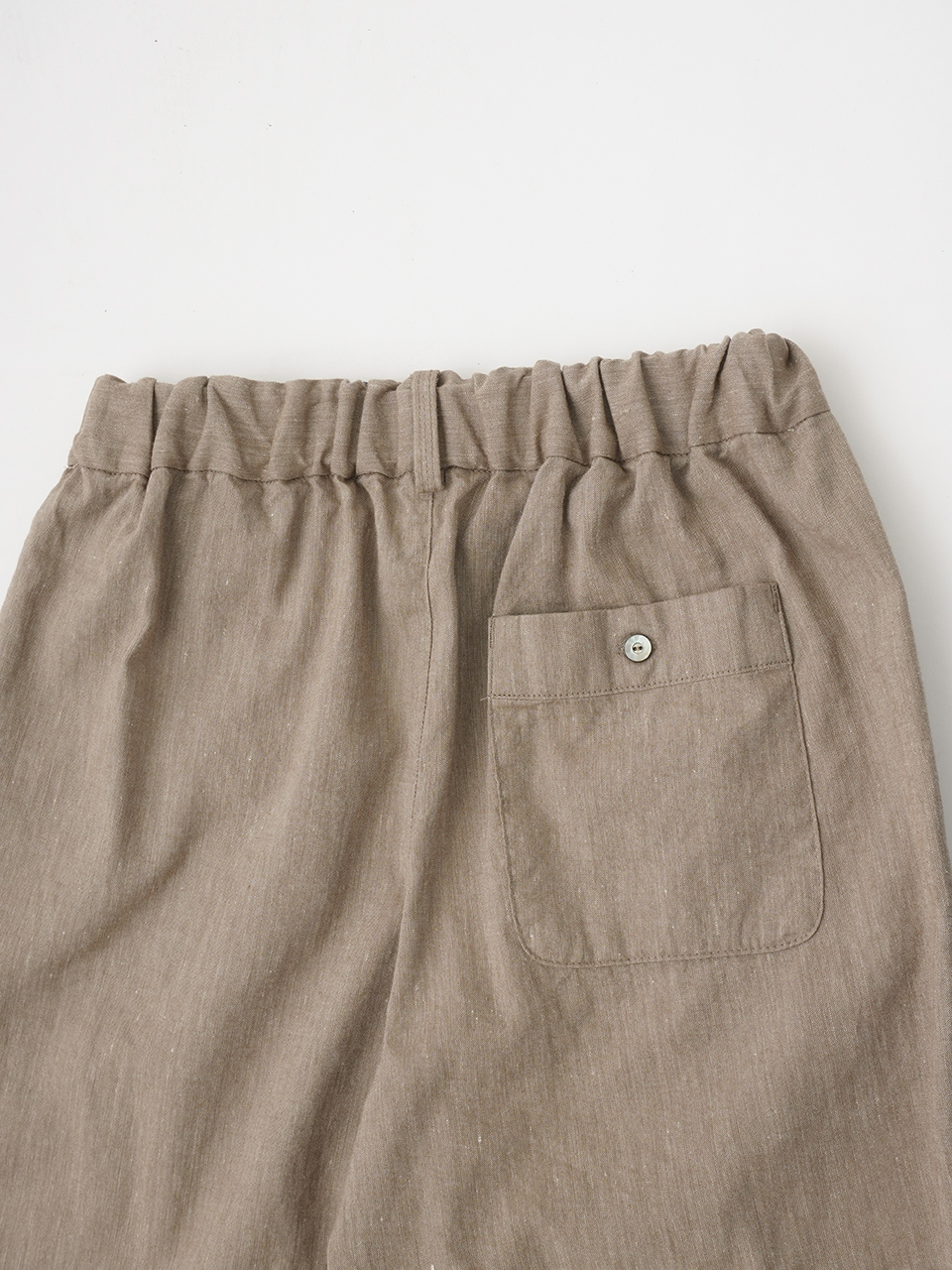 リネンコットンシャンブレー タックパンツ