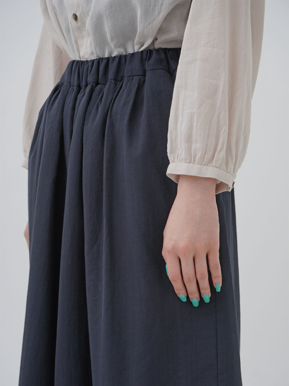 80／－カットジャガード夕化粧柄 ギャザーキュロットパンツ