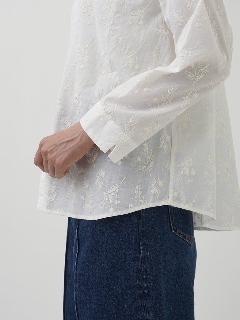 新品 大きいサイズ 春秋婦人服 復古刺繍長袖 開襟頭綿麻 中長款シャツ スカート上着 紺色 hjst646.jpg
