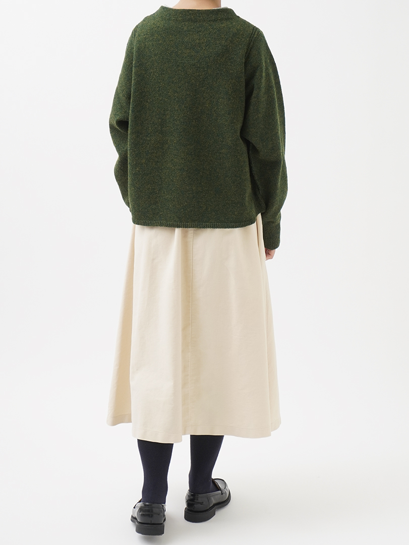しなやかスエード ラウンドポケットフレアスカート