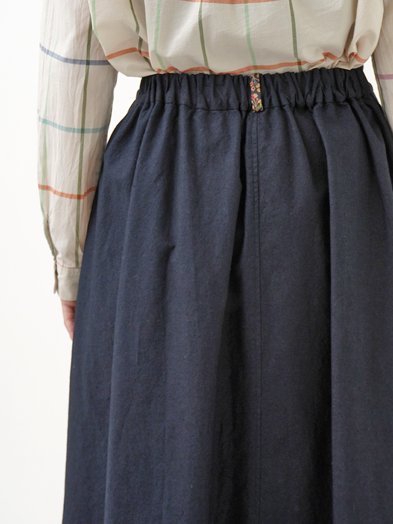16／－インディゴ平織 ふらしポケットフレアスカート