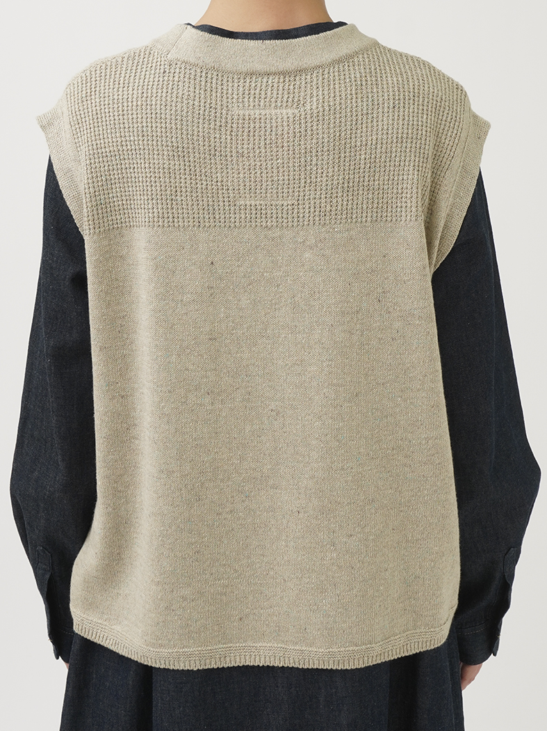 dceuxieme classe ベージュ ニットベスト 背後スリット 7Gケンプニット クルー襟ベスト