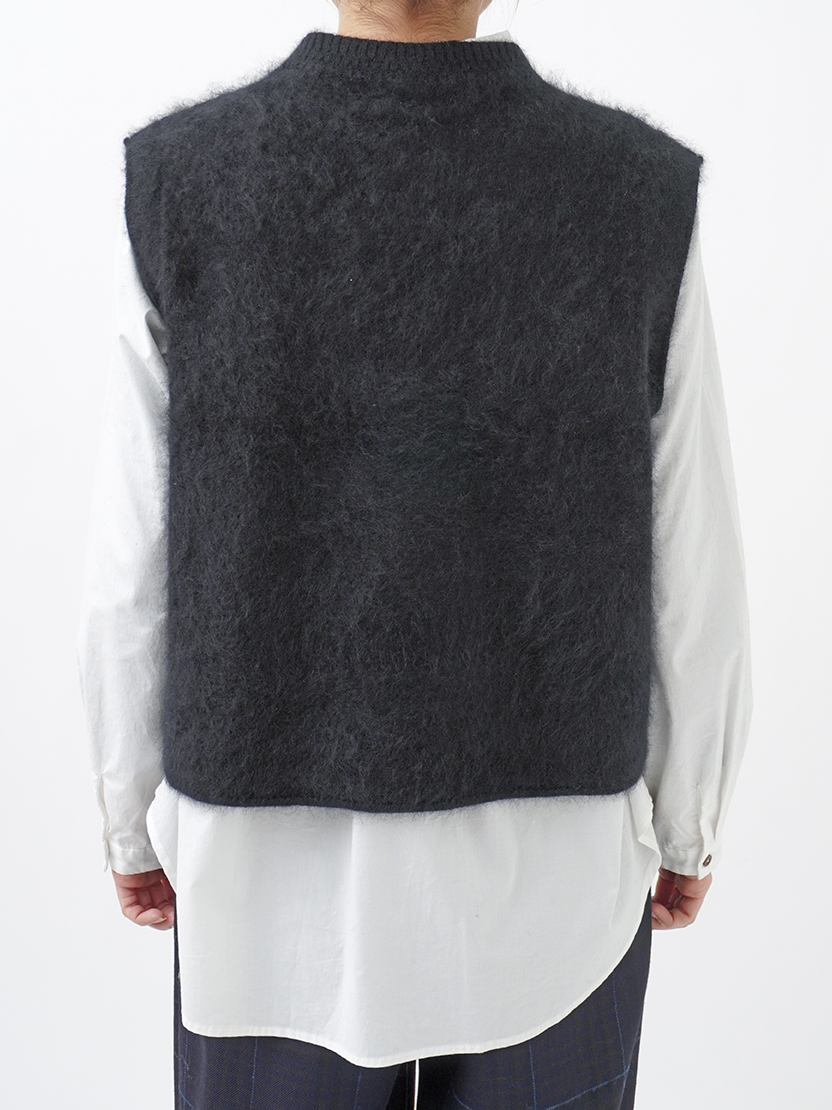 9Gカシミヤファーニット クルー襟ベスト