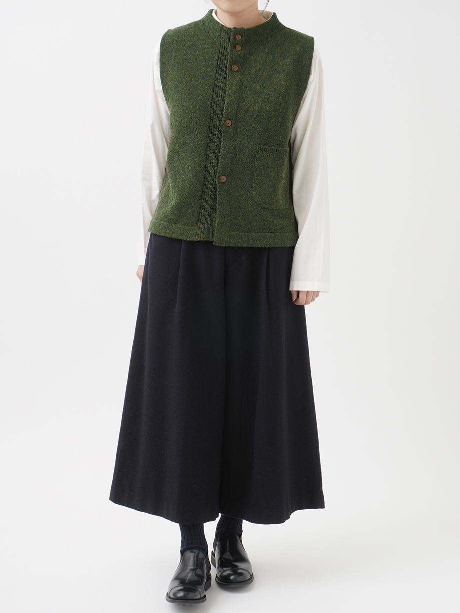 8Gソフトローモンド ボトル襟前開きベスト