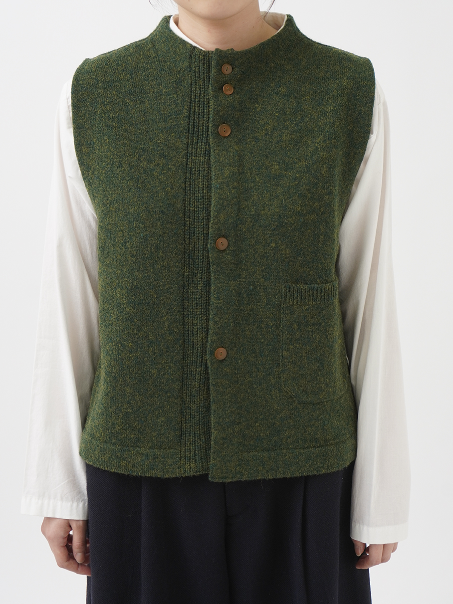 8Gソフトローモンド ボトル襟前開きベスト