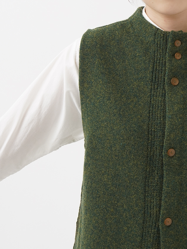 8Gソフトローモンド ボトル襟前開きベスト