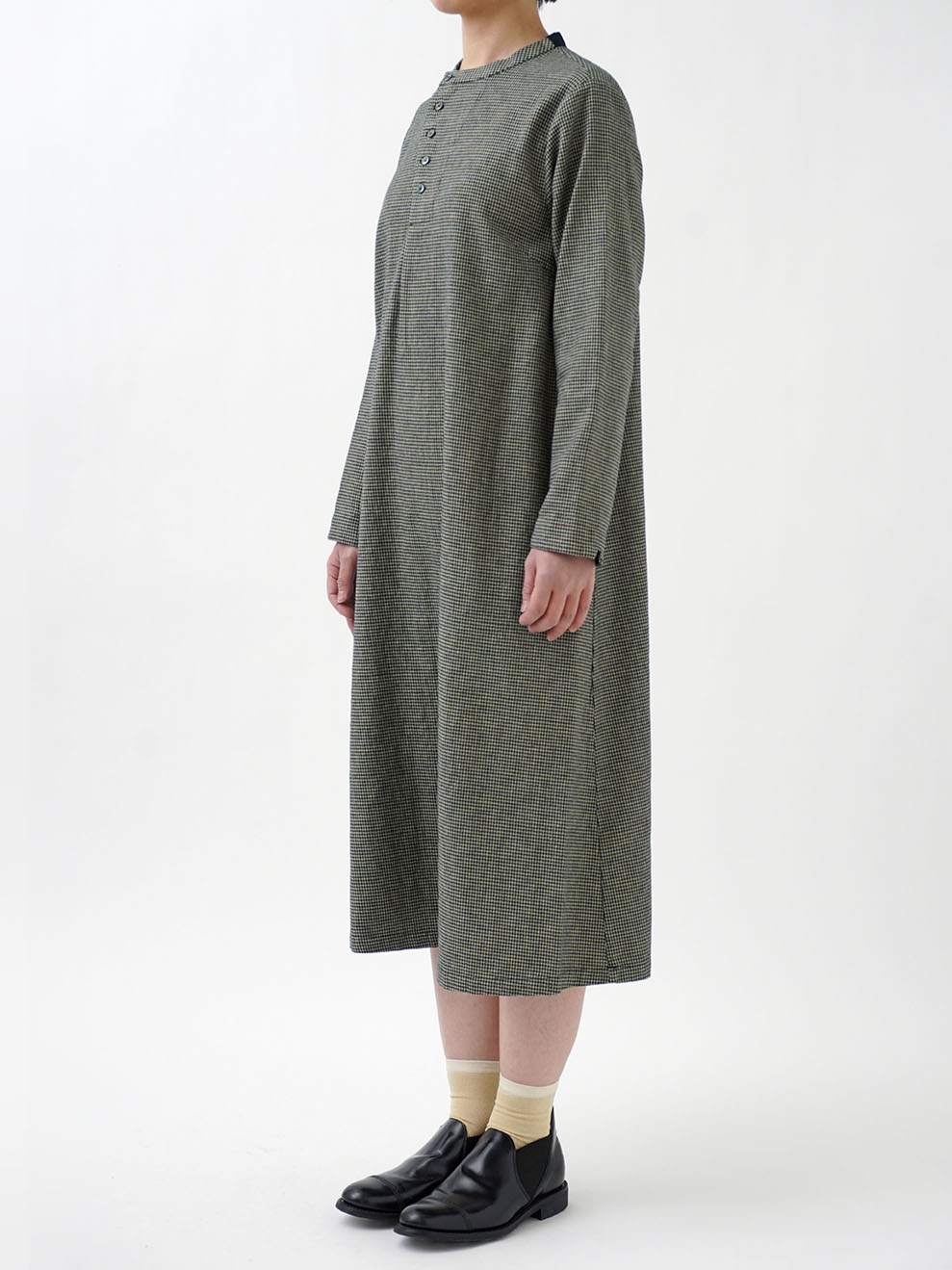 インディゴ千鳥スタンド襟ワンピース 