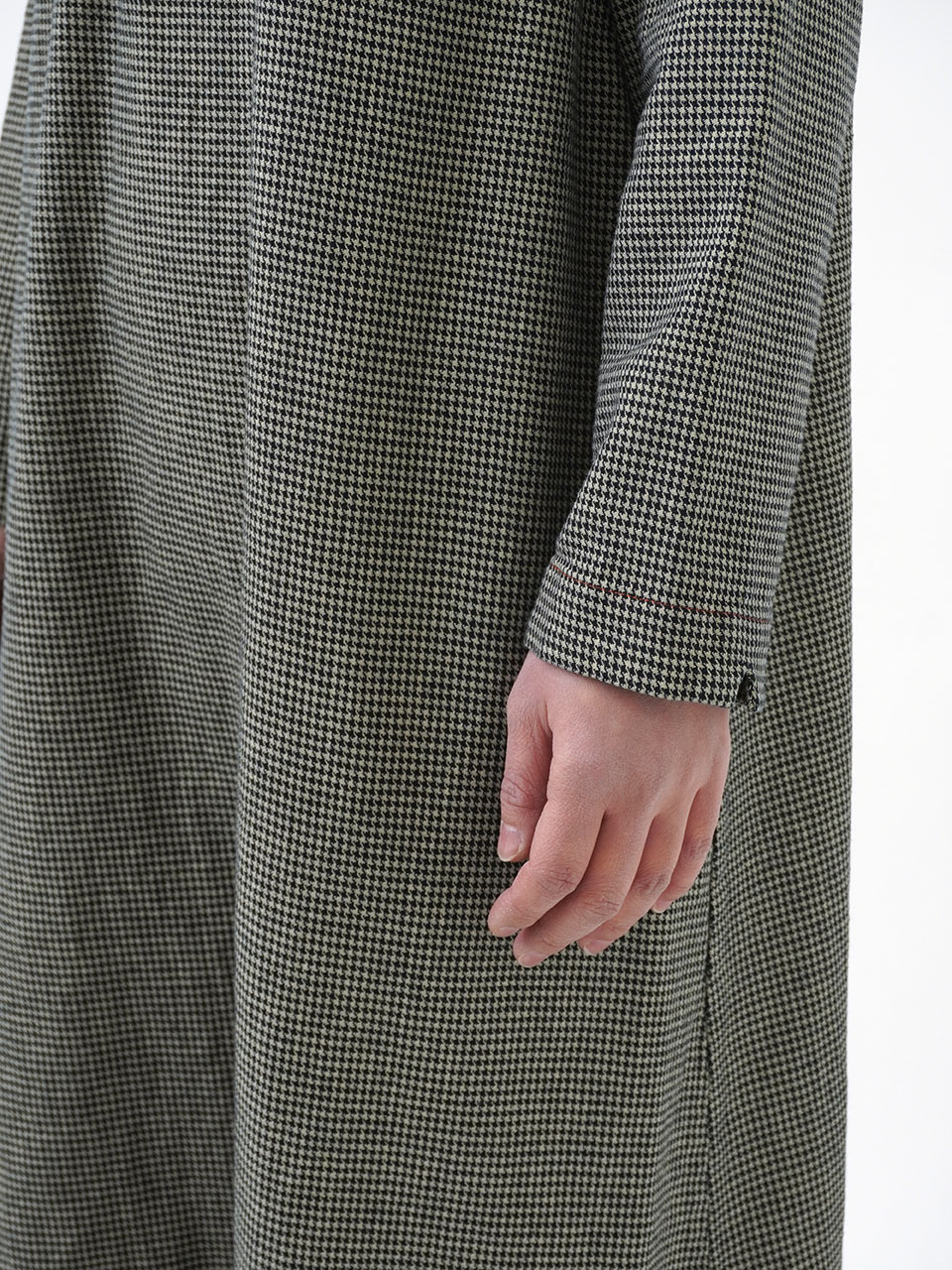 インディゴ千鳥スタンド襟ワンピース 