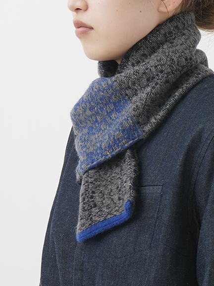 1／16ウール はつはな柄ジャガードマフラー