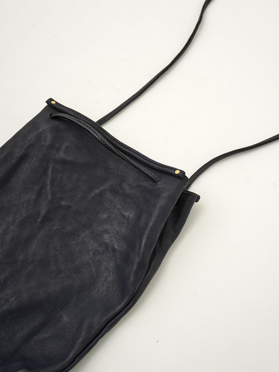 レザーポシェット パラスパレス