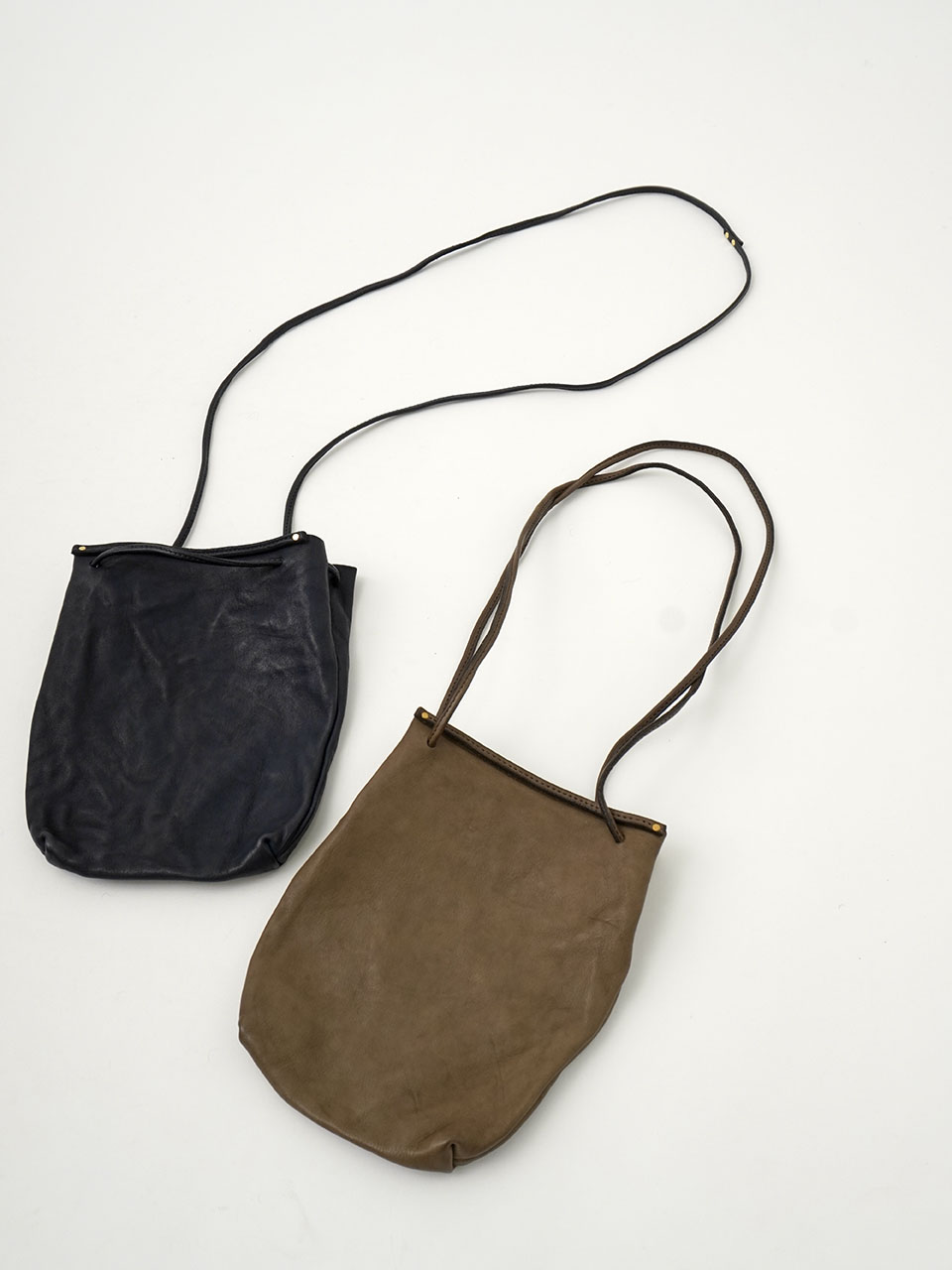 レザーポシェット パラスパレス