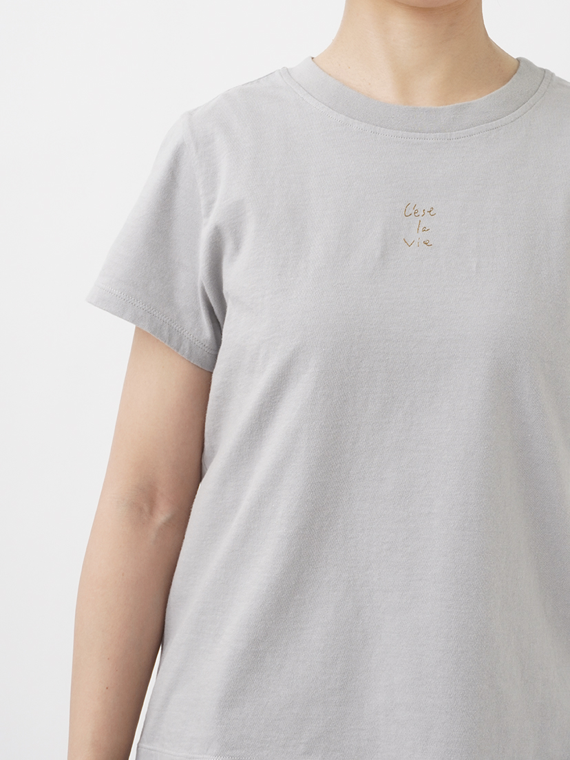 ノエラ 刺繍ロゴTシャツ グレー 大人気♡ THE NORTH FACE（ザノースフェイス）の「【THE NORTH FACE/ザノース