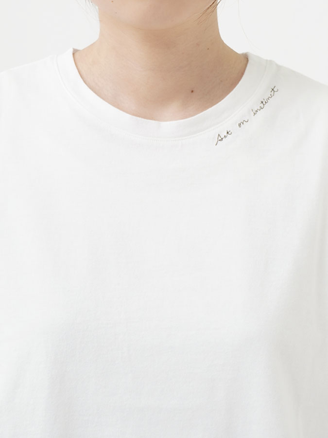 30／－ナチュラルソフト天竺 メッセージ刺繍Tシャツ