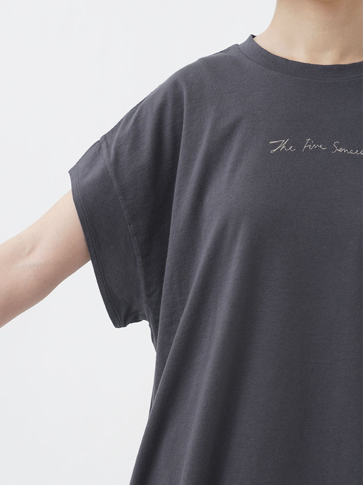 30／－ナチュラルソフト天竺 ワイドスリーブ刺繍Tシャツ