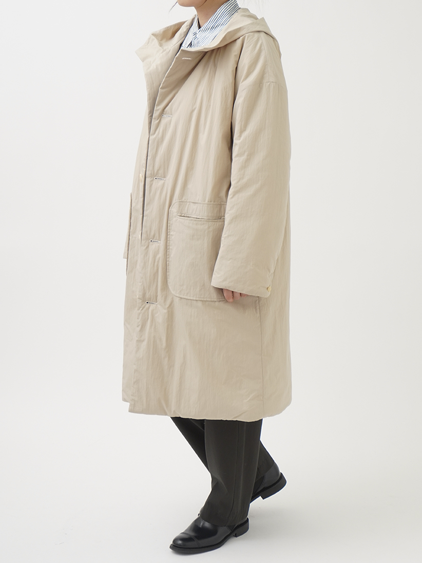 綿ナイロンダンプ フード付裏キルトコート