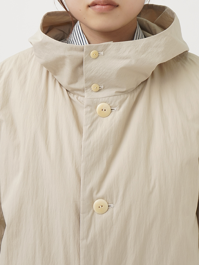 綿ナイロンダンプ フード付裏キルトコート