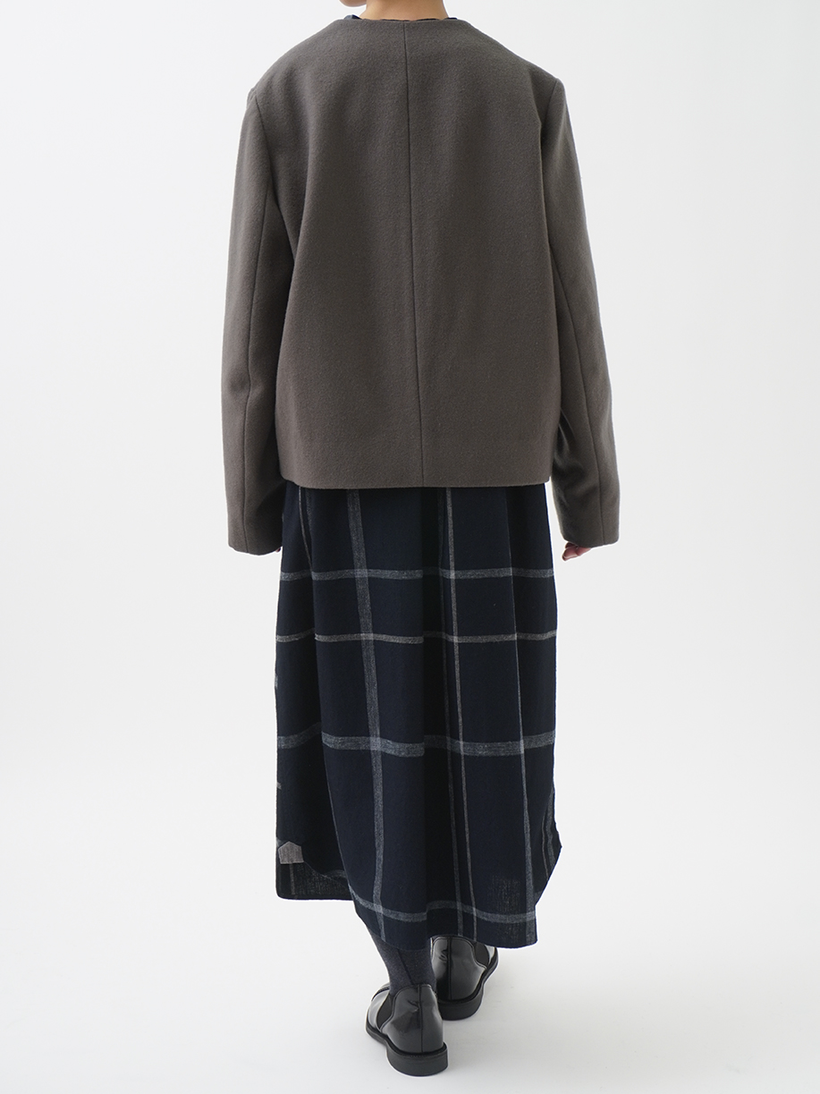 ラムウールビーバー 袖ラウンドシェイプショートコート