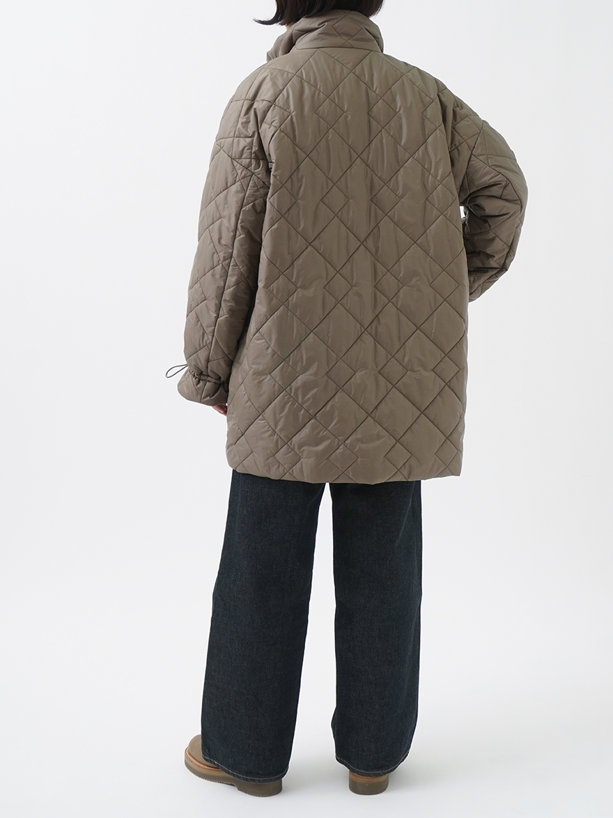 リコンフィータフタ キルティングハーフコート