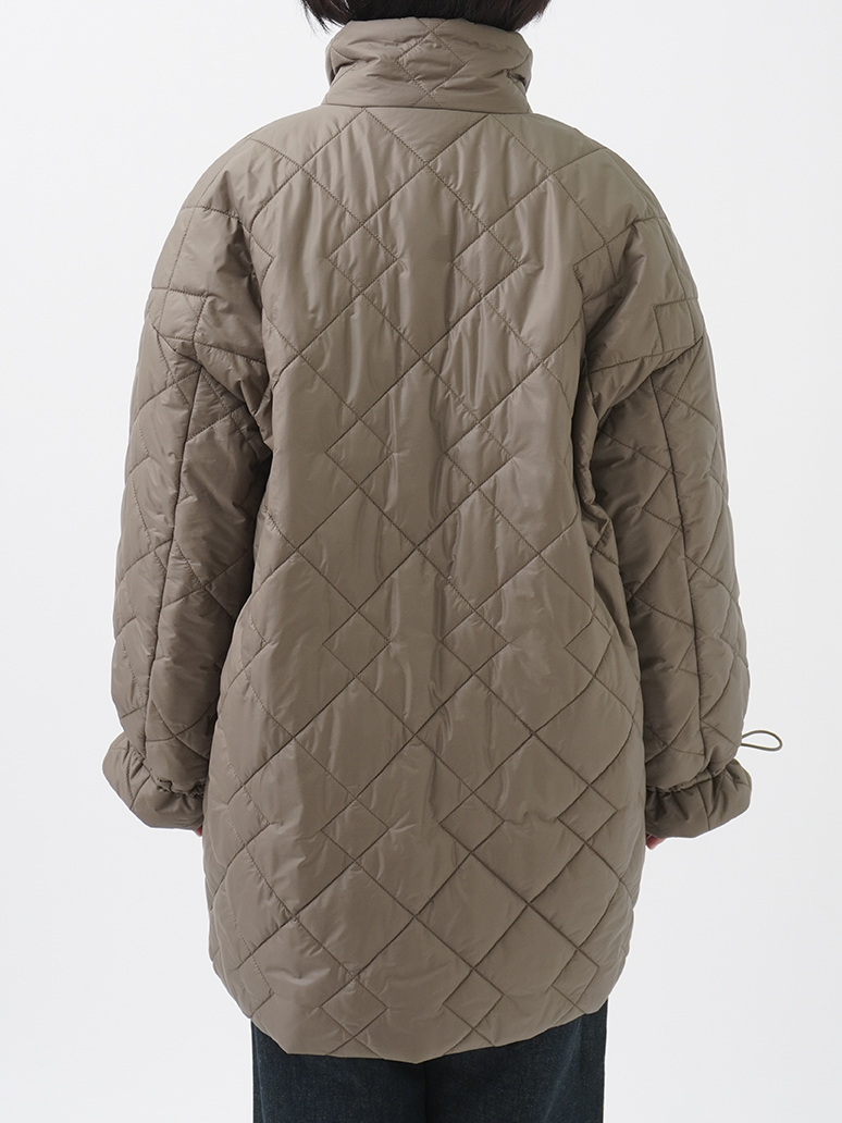 リコンフィータフタ キルティングハーフコート