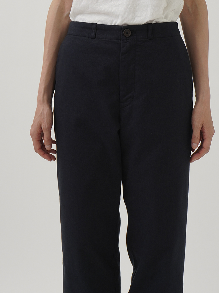 Davit MEURSAULT 黒 チノパン オーガニックコットンソフトチノクロス テーパードパンツ