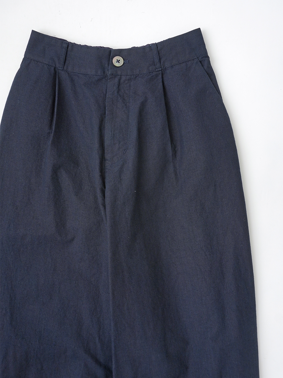 インディゴウェザー タックバルーンパンツ