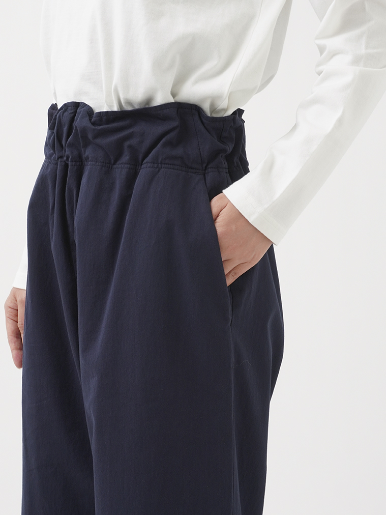 コットン朱子織 ストレートワイドパンツ