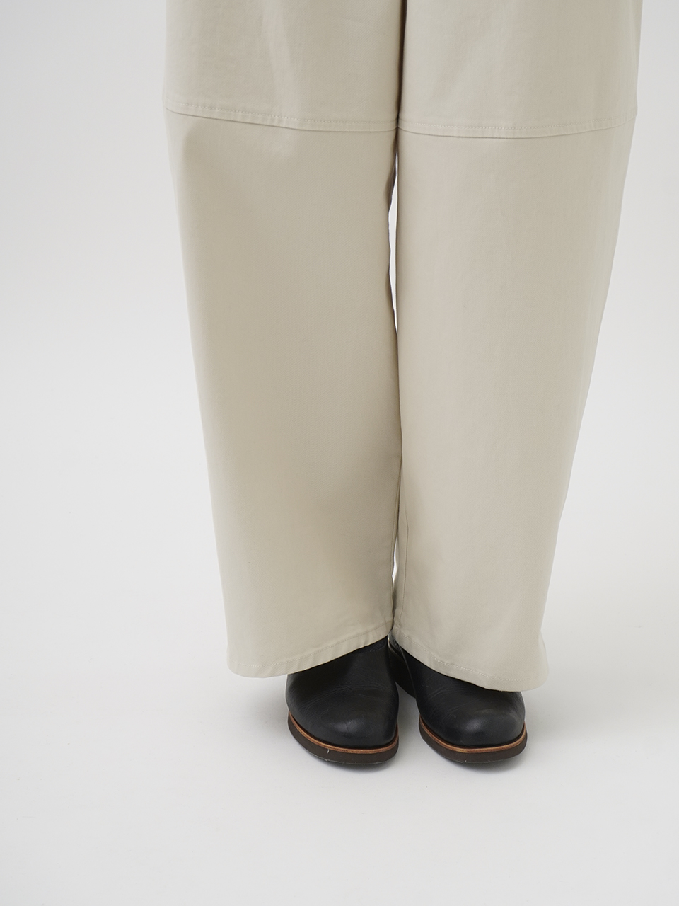 20チノラファーピーチ バルーンパンツ