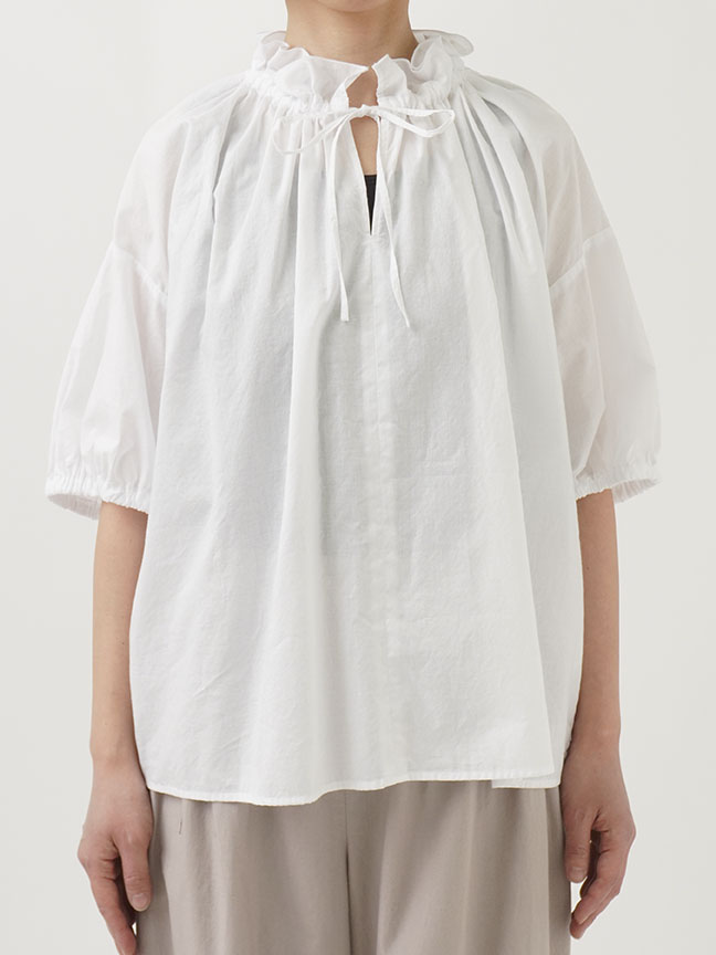 BEIGE, ギャザーブラウス ドットサイドギャザーブラウス | 2024 AW Collection| yori