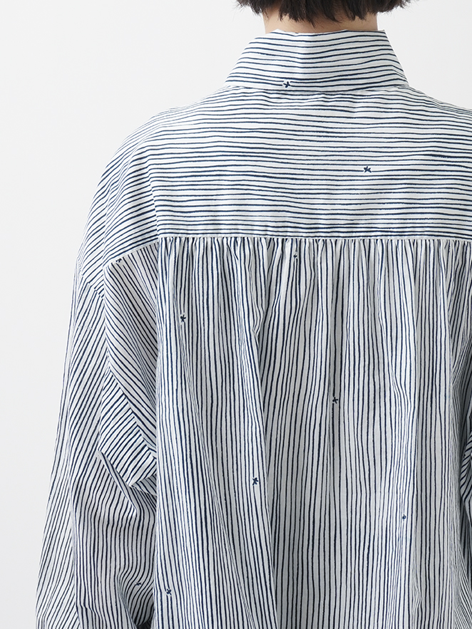 60／－ローン金木犀よろけ縞 リボン襟シャツ