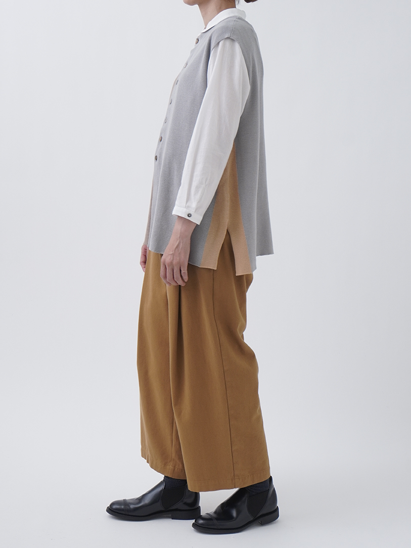 allureville ベージュ ノースリーブベスト サイズ2 M allureville ベージュ ノースリーブベスト サイズ2 M BEIGE
