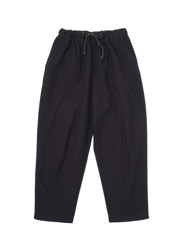 コンパクトニットツイル　リラックステーパードパンツ