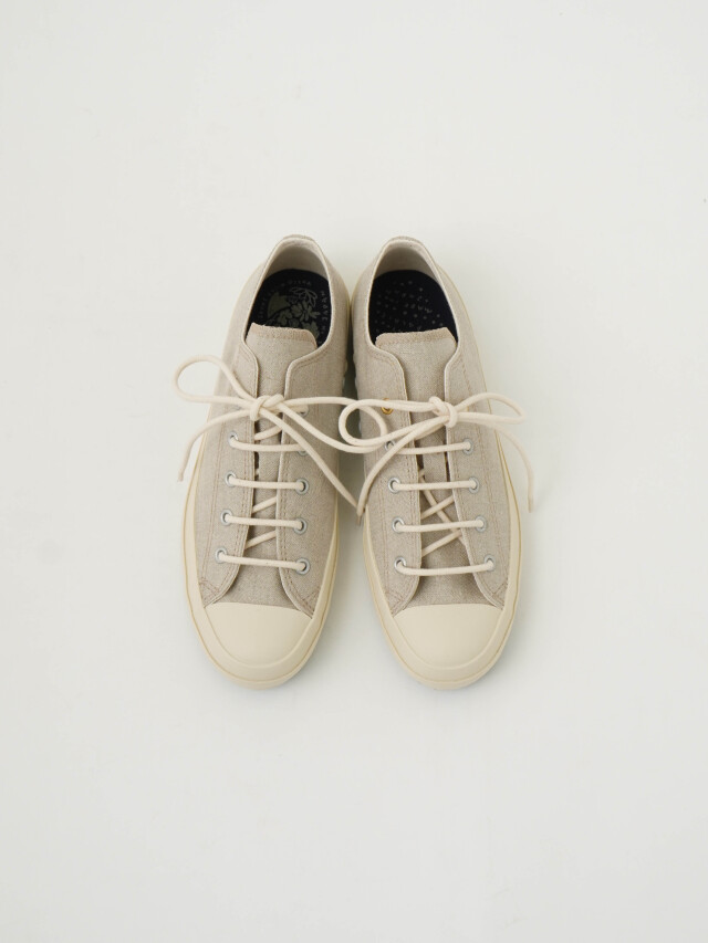 リネンスニーカー