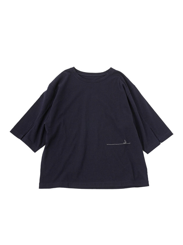 ３０／－ナチュラルソフト天竺　袖スリット刺繍Ｔシャツ
