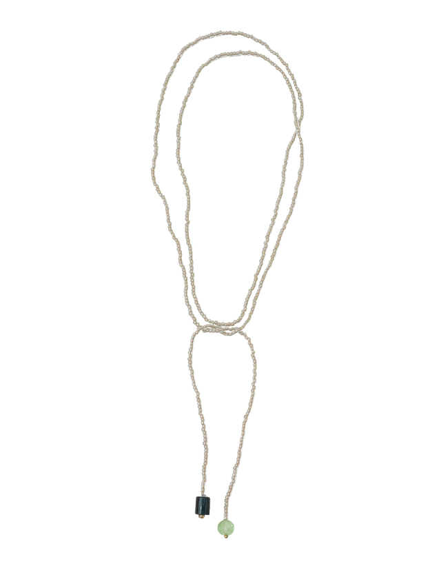 ガラスビーズ　ラリエット