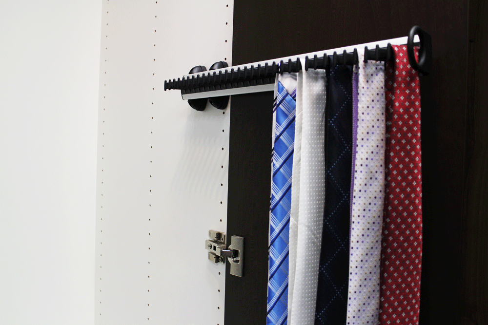 スライドネクタイ掛け