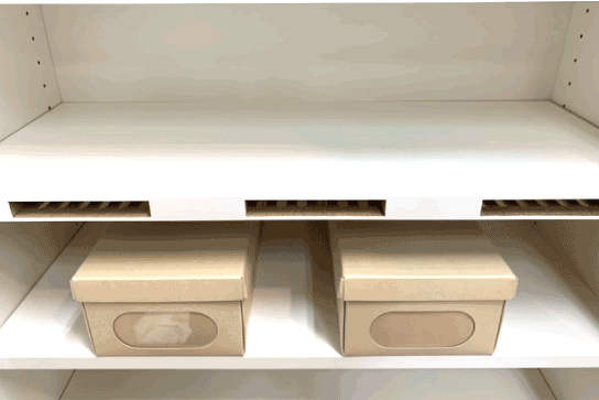 スリット入可動棚