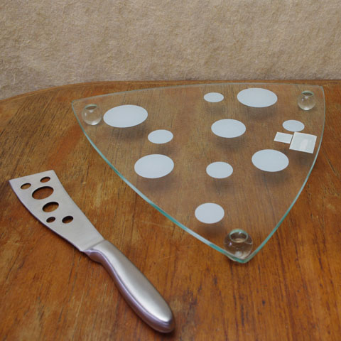 フランスブロカント　チーズプレート　（水玉ガラス）ナイフ付き