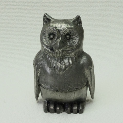 フランスブロカント 　 フクロウ　物入れ（エタン製）
