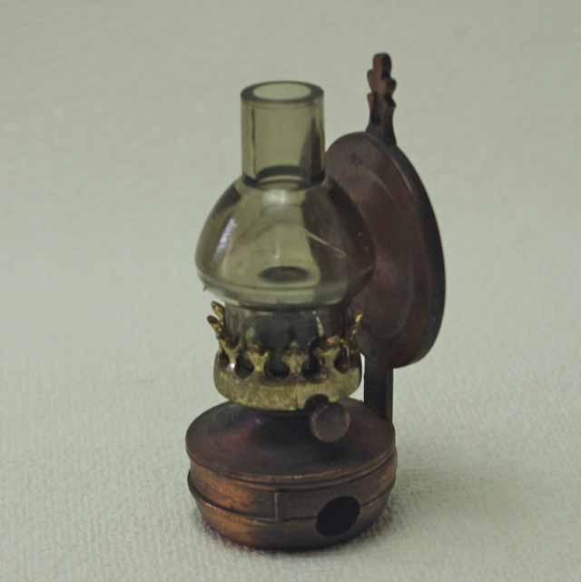 フランス　ブロカント　“ランプ”　鉛筆削り