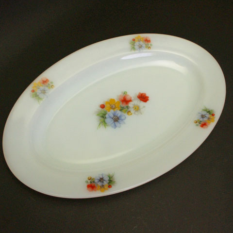 アルコパル　オーバル　大皿　（コスモス）