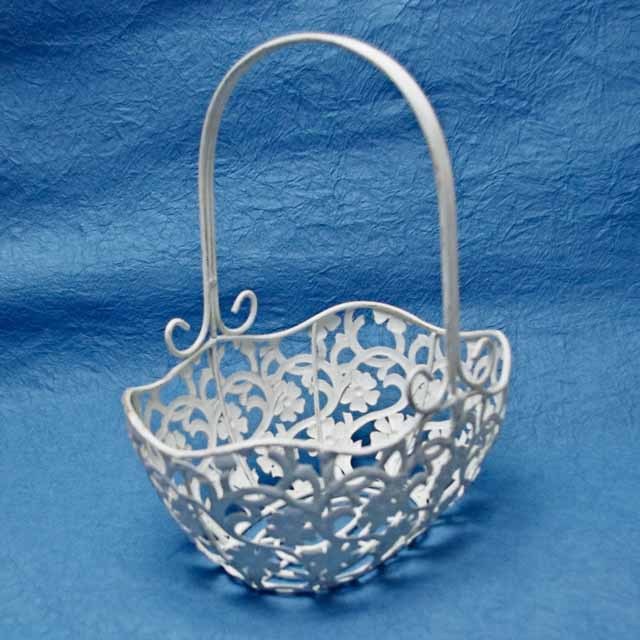 フランス　ブロカント　メタル製カゴ　（花柄）