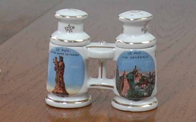 双眼鏡型　塩コショウ入れ（陶器）LE PUY