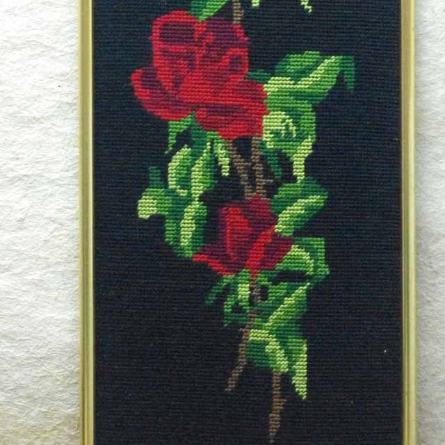 クロスステッチ刺繍　額縁入り クロスステッチ 薔薇刺繍 額縁 - メルカリ