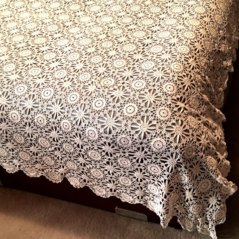 ベット 上掛け 手編み レース レース編みのベッドカバー - 菫埜 Sumireno