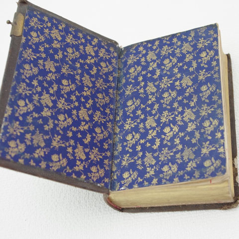 フランス アンティーク ミサ典礼書 《Paroissien Romain》 1885年出版