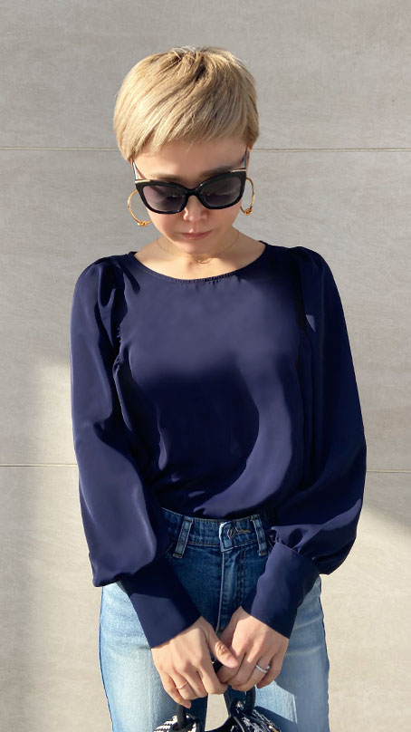 美品　JENNE 袖パールドレスプルオーバー ネイビー　ジェンヌ　ブラウス 袖パールドレスプルオーバー｜JENNE(ジェンヌ)公式通販：パリ