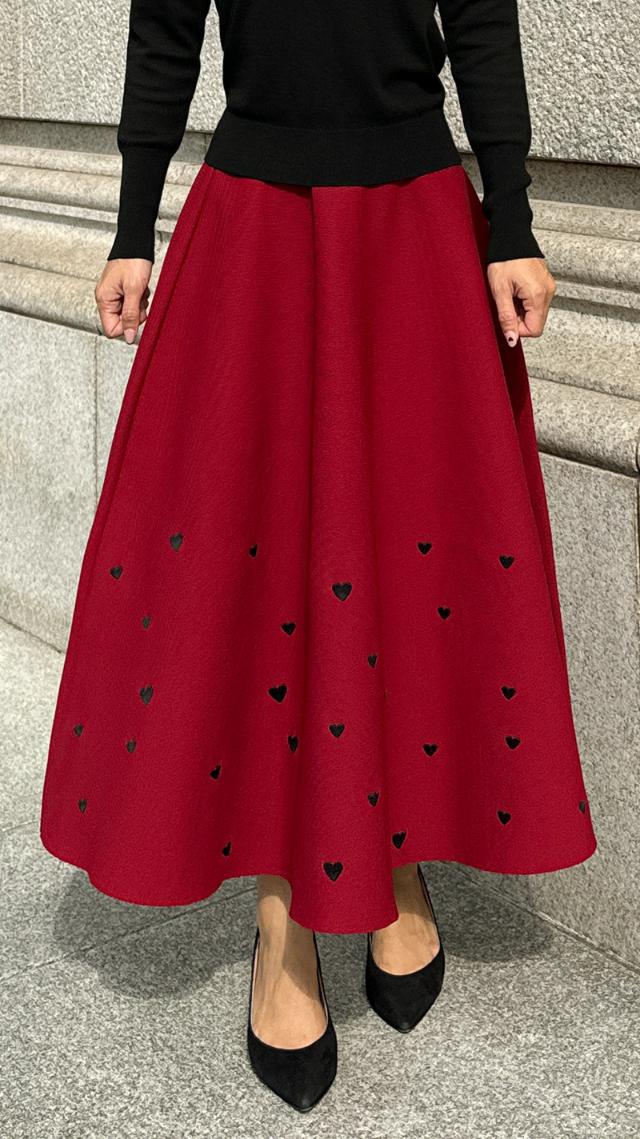 ハート刺繍ニットスカート