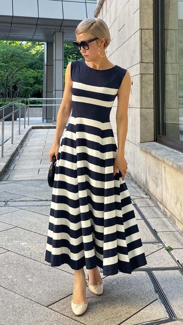 美シルエットサマーニットワンピース｜JENNE(ジェンヌ)公式通販：パリ  