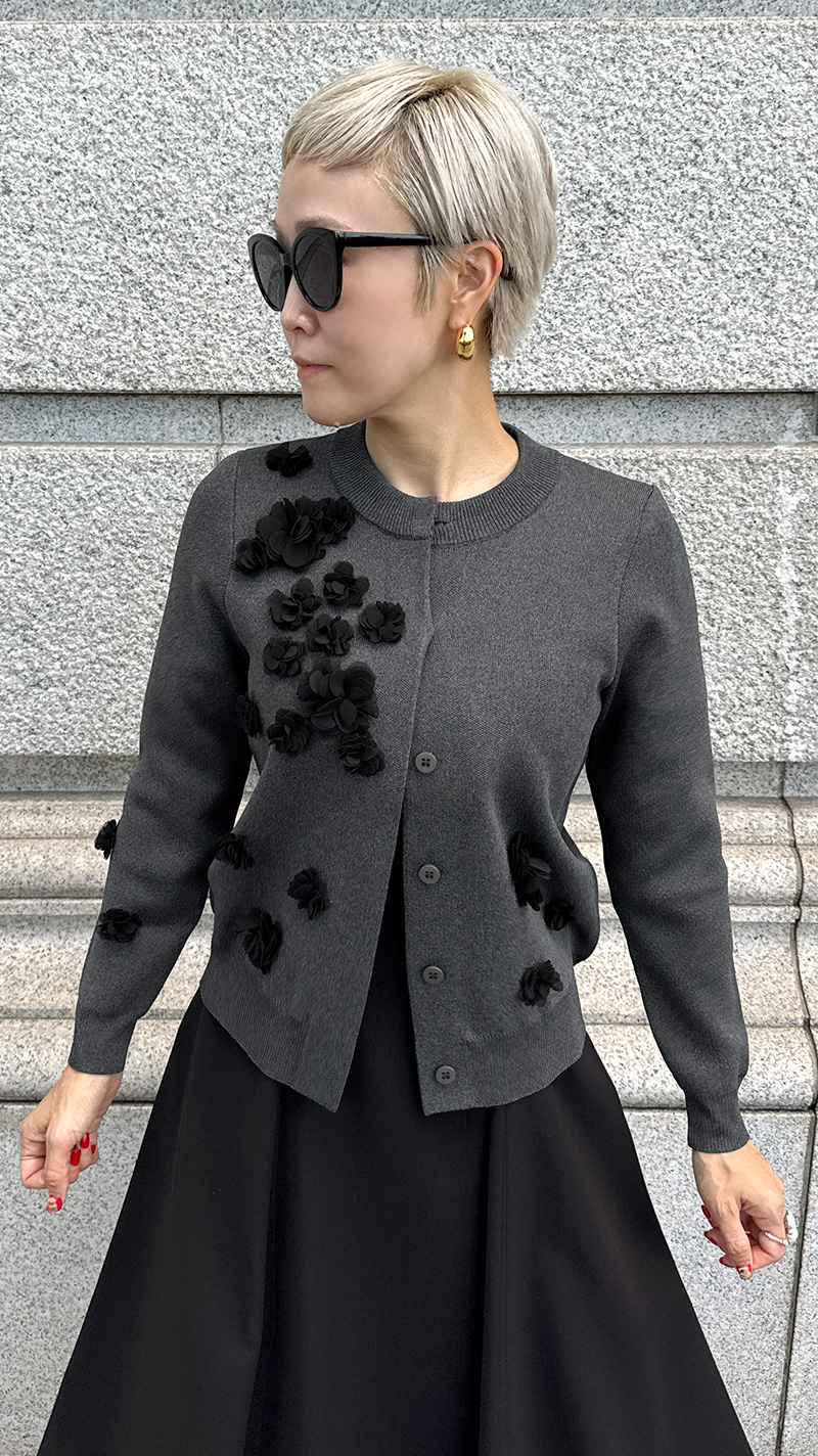 【未使用品】jenne タグ付き 配色裏衿フレアコート M ベージュ JENNE（ジェンヌ）の「付け襟 ハイウエストフレアコート（その他