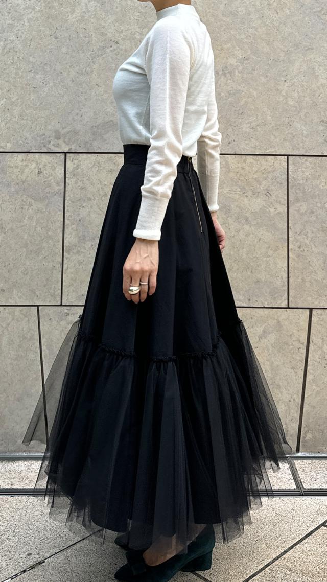 大人チュールスカート